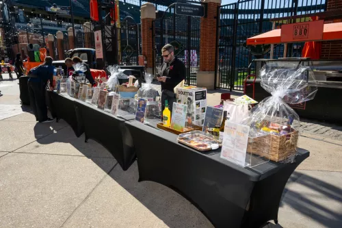 10th Annual Stars, Stripes & Chow — photo 30